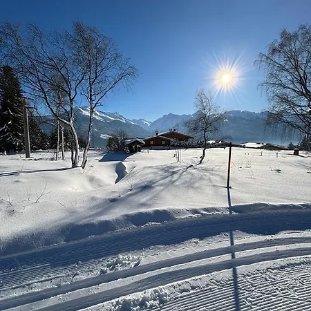 Kitzbueheler Alpenlodge Bergblick *